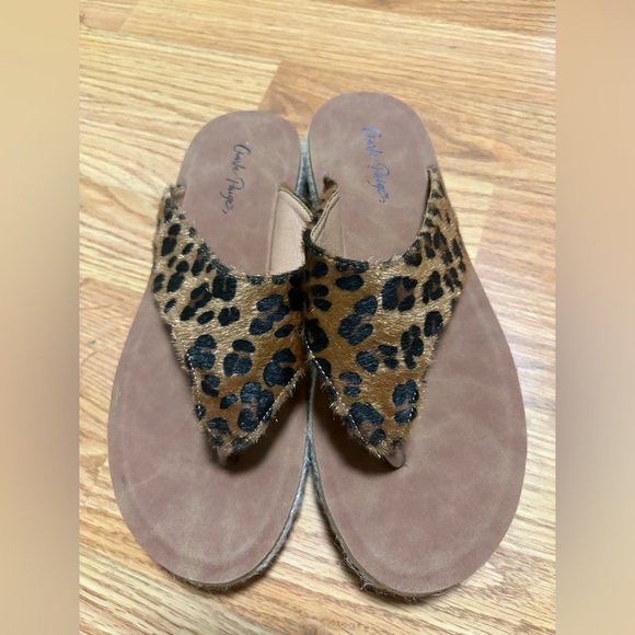 Charlie Paige Women's Leopard Print Sandals size 8 - Picture 2 of 7